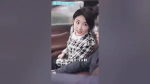 《弃少的战神老婆》:龙王归来,都市逆袭!看废柴如何抱得美人归